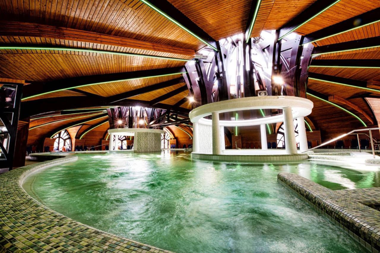 Bbbb Resort Apartman Zalakaros Extérieur photo