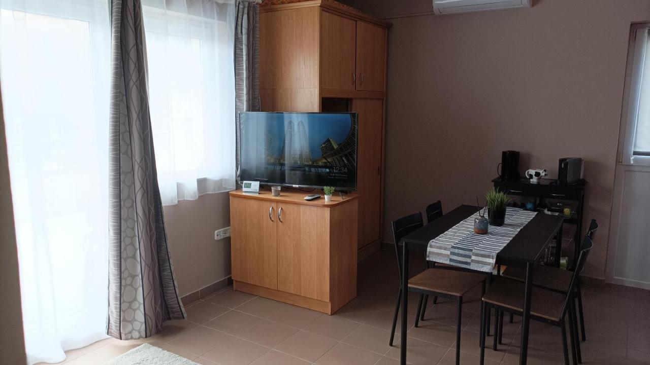 Bbbb Resort Apartman Zalakaros Extérieur photo